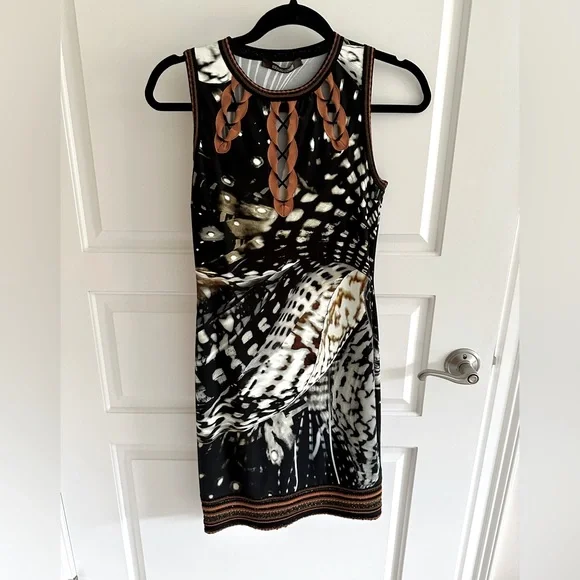 NWOT ROBERTO CAVALLI MINI DRESS. SIZE 40 (US 4) - Picture 2 of 7